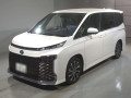 2025 Toyota Voxy