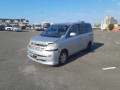 2005 Toyota Noah