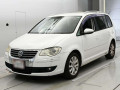 2010 Volkswagen Golf Touran