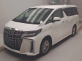 2018 Toyota Alphard Hybrid