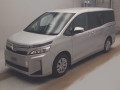 2020 Toyota Voxy