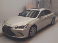 2019 Lexus ES
