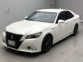 2014 Toyota Crown Hybrid