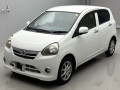 2013 Toyota Pixis Epoch