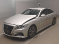 2018 Toyota Crown Hybrid