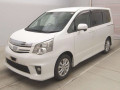 2011 Toyota Noah