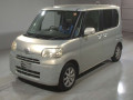 2010 Daihatsu Tanto