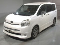 2009 Toyota Voxy