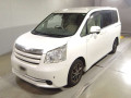2009 Toyota Noah