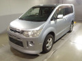 2008 Mitsubishi Delica D5