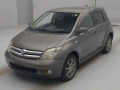 2005 Toyota IST