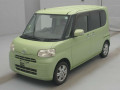 2011 Daihatsu Tanto