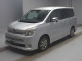 2009 Toyota Voxy