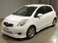 2005 Toyota Vitz