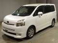 2008 Toyota Voxy