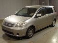 2005 Toyota Raum