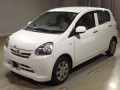 2013 Daihatsu Mira e:S