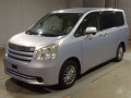 2009 Toyota Noah