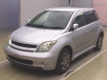 2005 Toyota IST