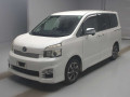 2011 Toyota Voxy