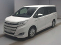 2017 Toyota Noah