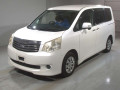 2011 Toyota Noah