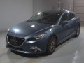 2015 Mazda Axela Sport