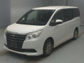 2014 Toyota Noah