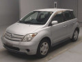 2002 Toyota IST