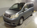 2009 Nissan Serena