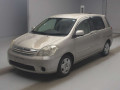 2004 Toyota Raum