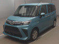 2022 Toyota Roomy
