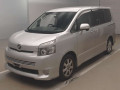 2007 Toyota Voxy