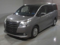 2015 Toyota Noah