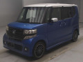 2015 Honda N-BOX CUSTOM