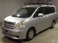 2009 Toyota Noah