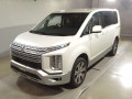 2019 Mitsubishi Delica D5