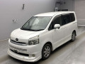 2007 Toyota Voxy