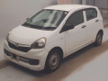 2014 Daihatsu Mira e:S
