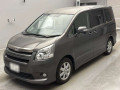 2009 Toyota Noah