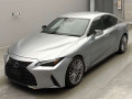 2021 Lexus IS
