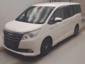 2017 Toyota Noah