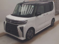 2023 Daihatsu Tanto Custom