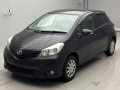 2013 Toyota Vitz