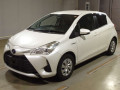 2017 Toyota Vitz