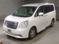 2009 Toyota Noah