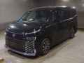 2022 Toyota Voxy