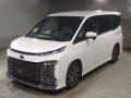 2022 Toyota Voxy