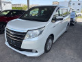 2016 Toyota Noah