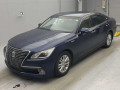 2014 Toyota Crown Hybrid